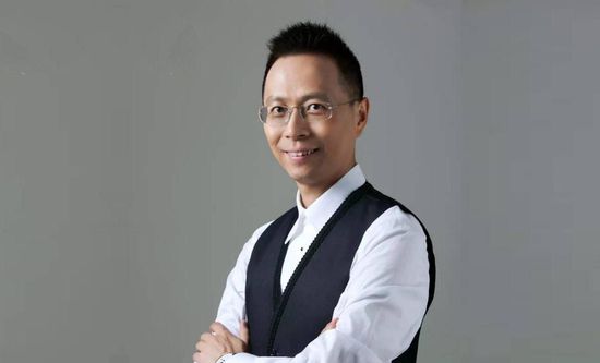 美女扒开大腿让我爽